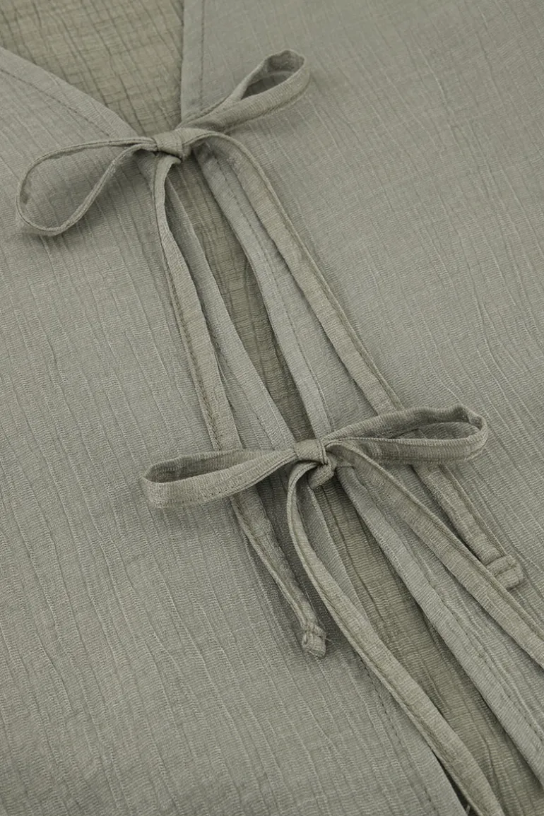 Blouse Verte Brillante Avec Nœuds Et Manches à Volants
